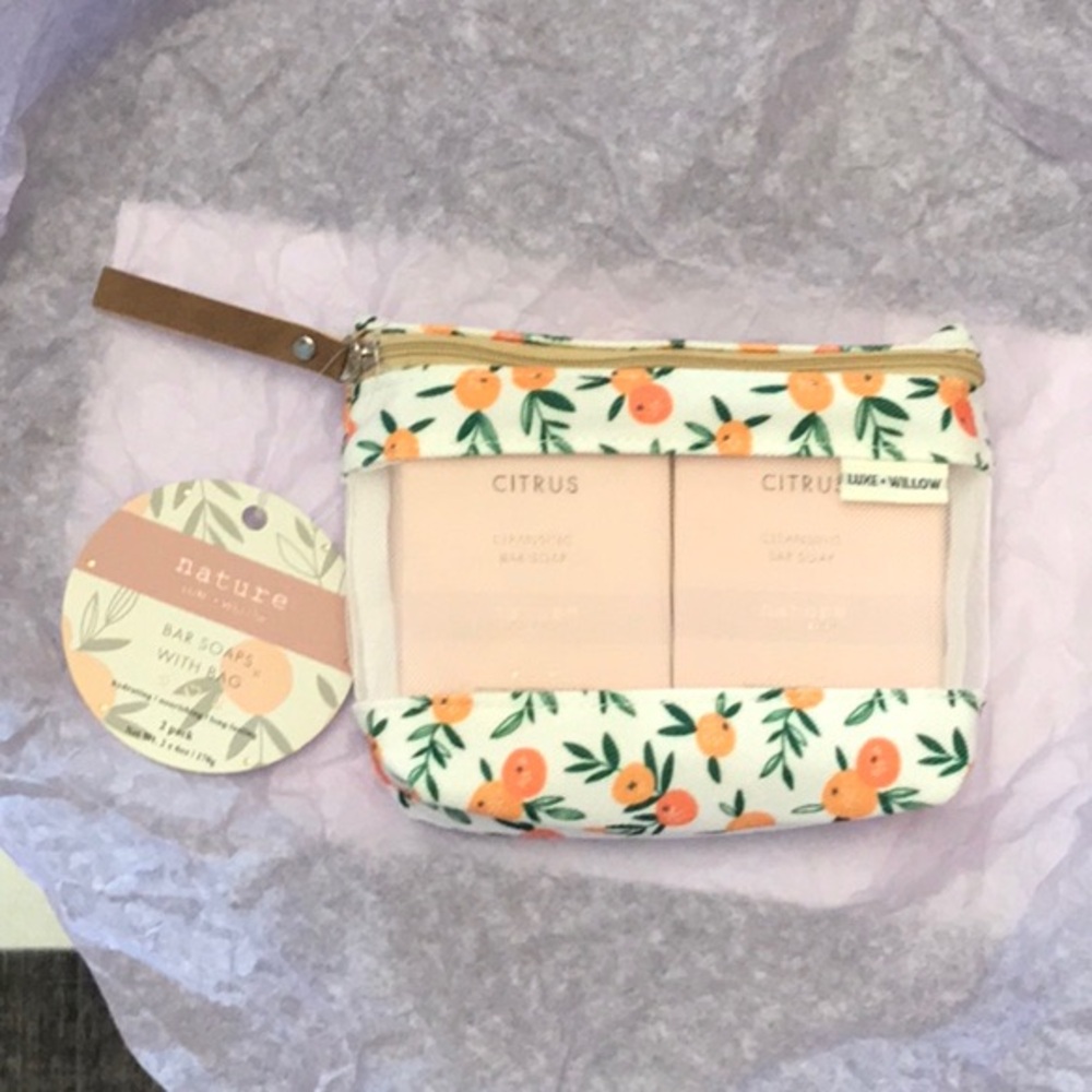 NWT - Citrus Print Cosmetic Pouch & Soap (2 bars soup)